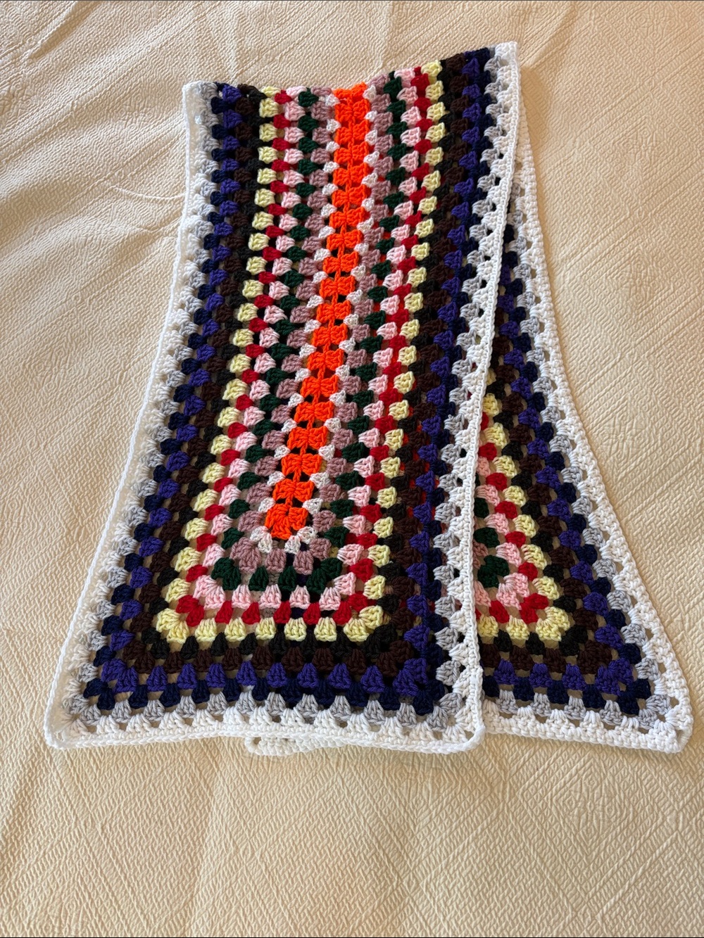 Handcrafted Multicolor Crochet Throw Runner - White Trim Decorative Clear Bids ! - Picture 3 of 9